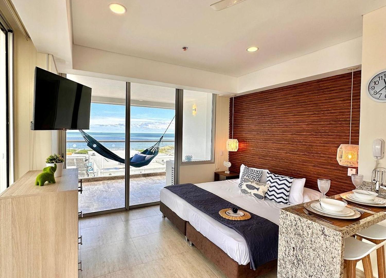 Balcon Panoramico Con Hamaca Y Vista Al Mar Cb601